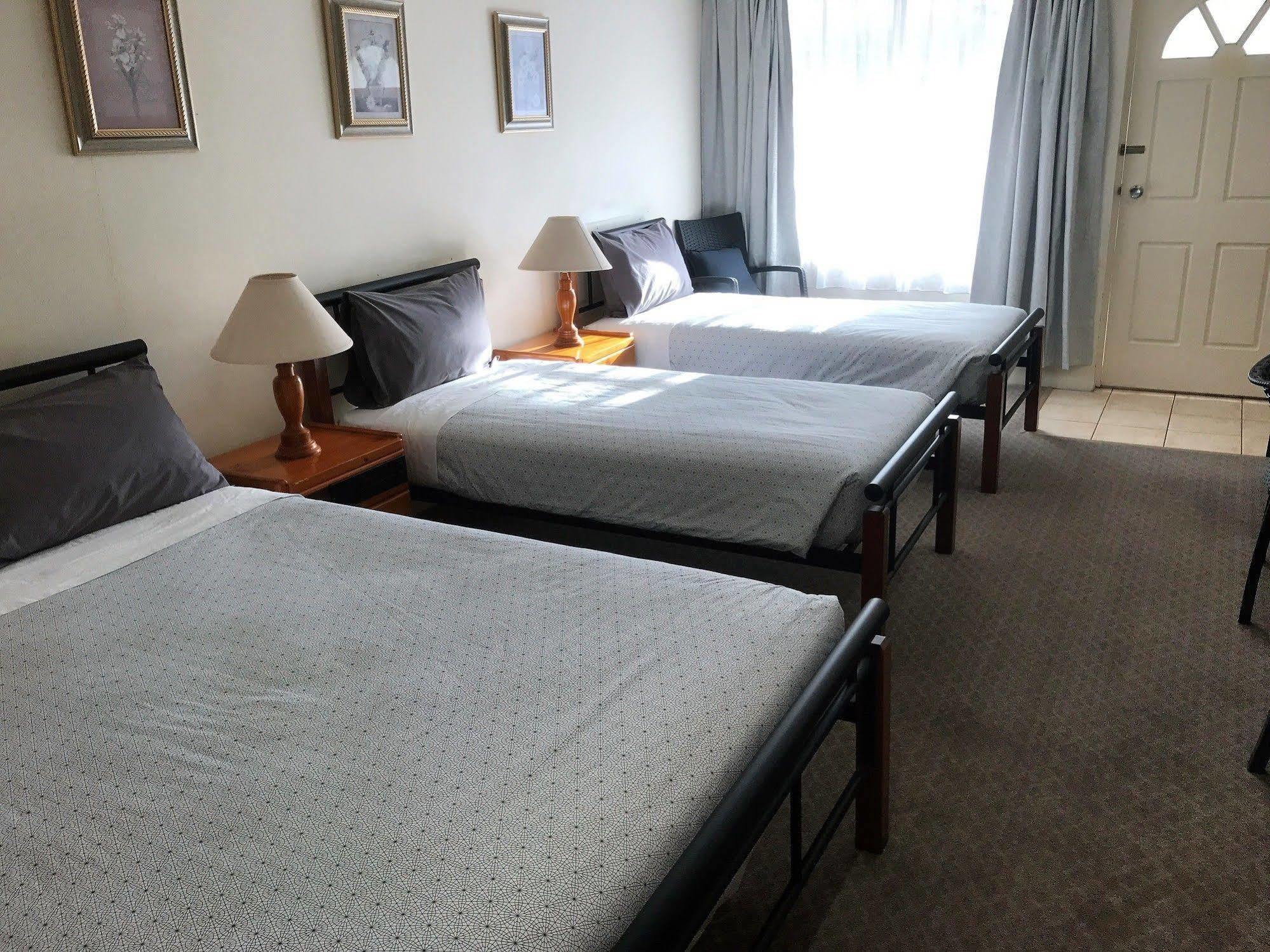 Cooks Endeavour Motor Inn Tweed Heads Kültér fotó